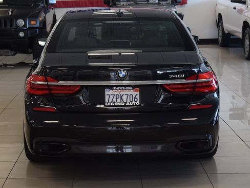 Used 2017 BMW 740i RWD image 30
