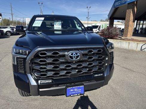 Used 2023 Toyota Tundra Platinum AWD/4WD image 4