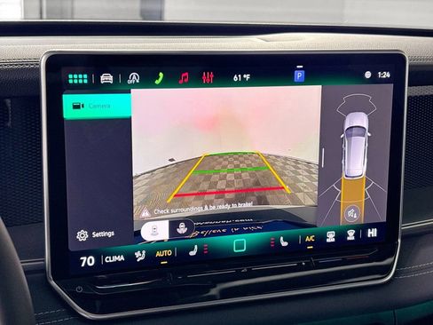 New 2026 Volkswagen Tiguan SE image 16