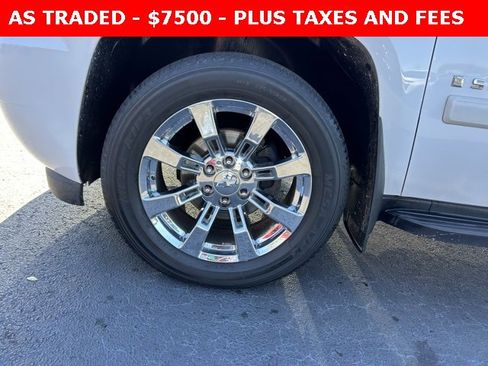 Used 2007 Chevrolet Suburban LT w/ LT Preferred Equipment Group image 9