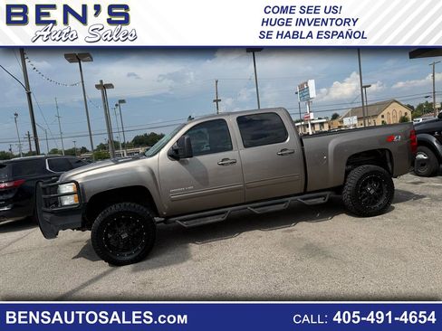 Used 2014 Chevrolet Silverado 2500 LTZ w/ LTZ Plus Package image 1