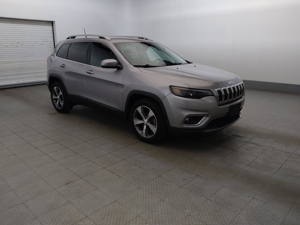 Used 2019 Jeep Cherokee Limited FWD image 11