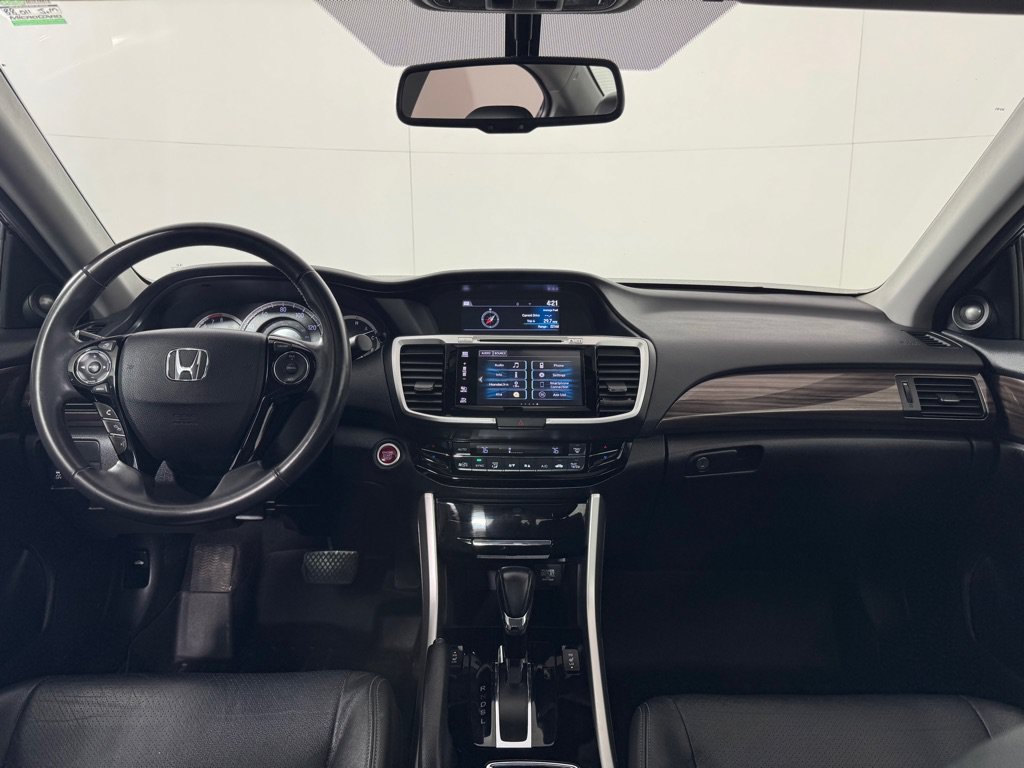 Used 2017 Honda Accord EX-L image 21