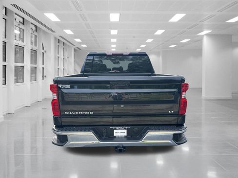 Certified 2026 Chevrolet Silverado 1500 LT RWD image 6
