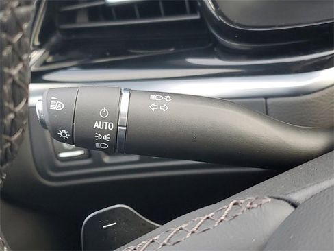 Certified 2024 Cadillac XT6 Luxury w/ LPO, Floor Liner Package image 18