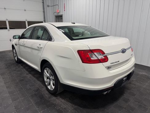 Used 2012 Ford Taurus SEL image 4