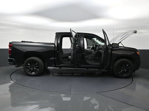 Used 2023 Chevrolet Silverado 1500 Custom RWD image 29