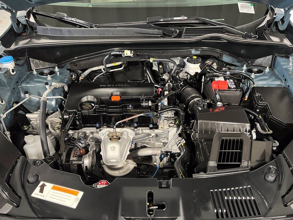Used 2025 Honda HR-V LX image 39