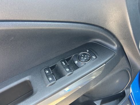 Used 2018 Ford EcoSport SE FWD image 15