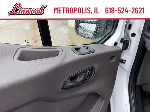 Used 2024 Ford Transit 250 Low Roof w/ Exterior Upgrade Package image 15