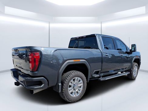 Used 2022 GMC Sierra 2500 Denali w/ Denali Ultimate Package image 3