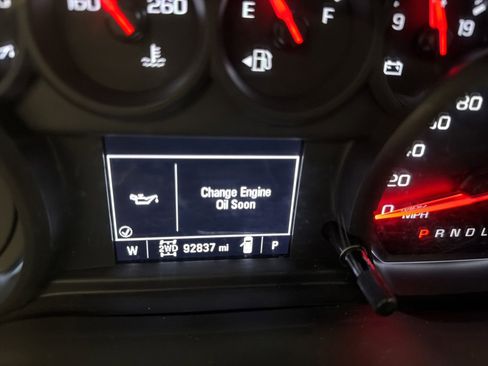 Used 2022 Chevrolet Silverado 1500 Custom w/ Rally Edition AWD/4WD image 7