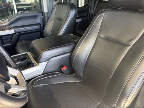 Used 2019 Ford F250 Lariat w/ Lariat Ultimate Package AWD/4WD image 22