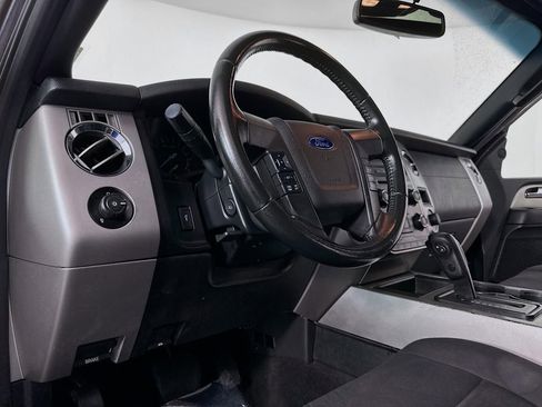 Used 2017 Ford Expedition EL XLT image 10