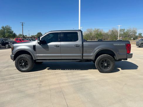 Used 2021 Ford F250 Lariat image 22