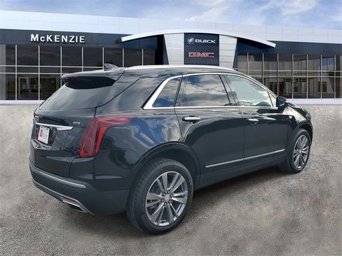 Used 2025 Cadillac XT5 Premium Luxury image 4