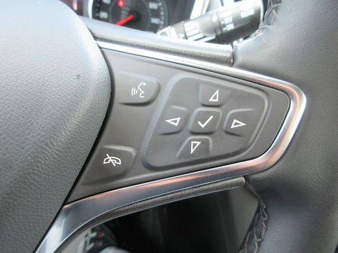 Used 2024 Chevrolet Equinox LT w/ LPO, Floor Liner Package FWD image 26