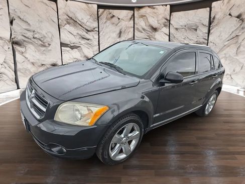 Used 2011 Dodge Caliber Uptown image 1