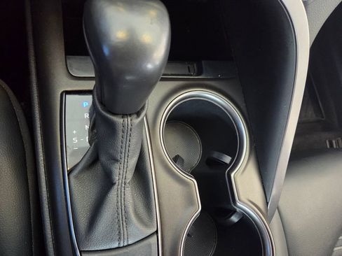 Used 2023 Toyota Camry SE FWD image 37