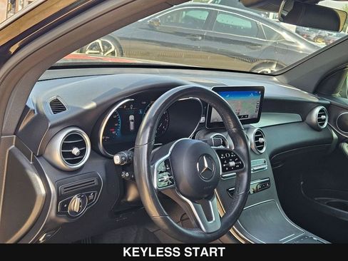 Used 2022 Mercedes-Benz GLC 300 4MATIC image 13