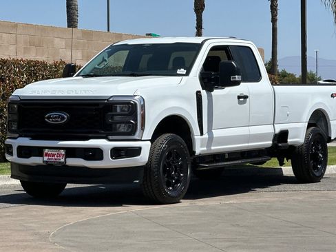 Used 2025 Ford F250 XL w/ STX Appearance Package AWD/4WD image 8