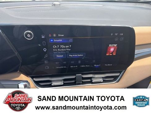 Used 2026 Chevrolet Equinox ACTIV w/ Convenience Package III AWD/4WD image 25