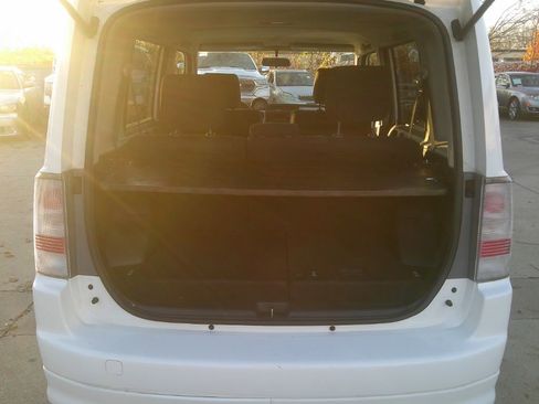 Used 2005 Scion xB image 16