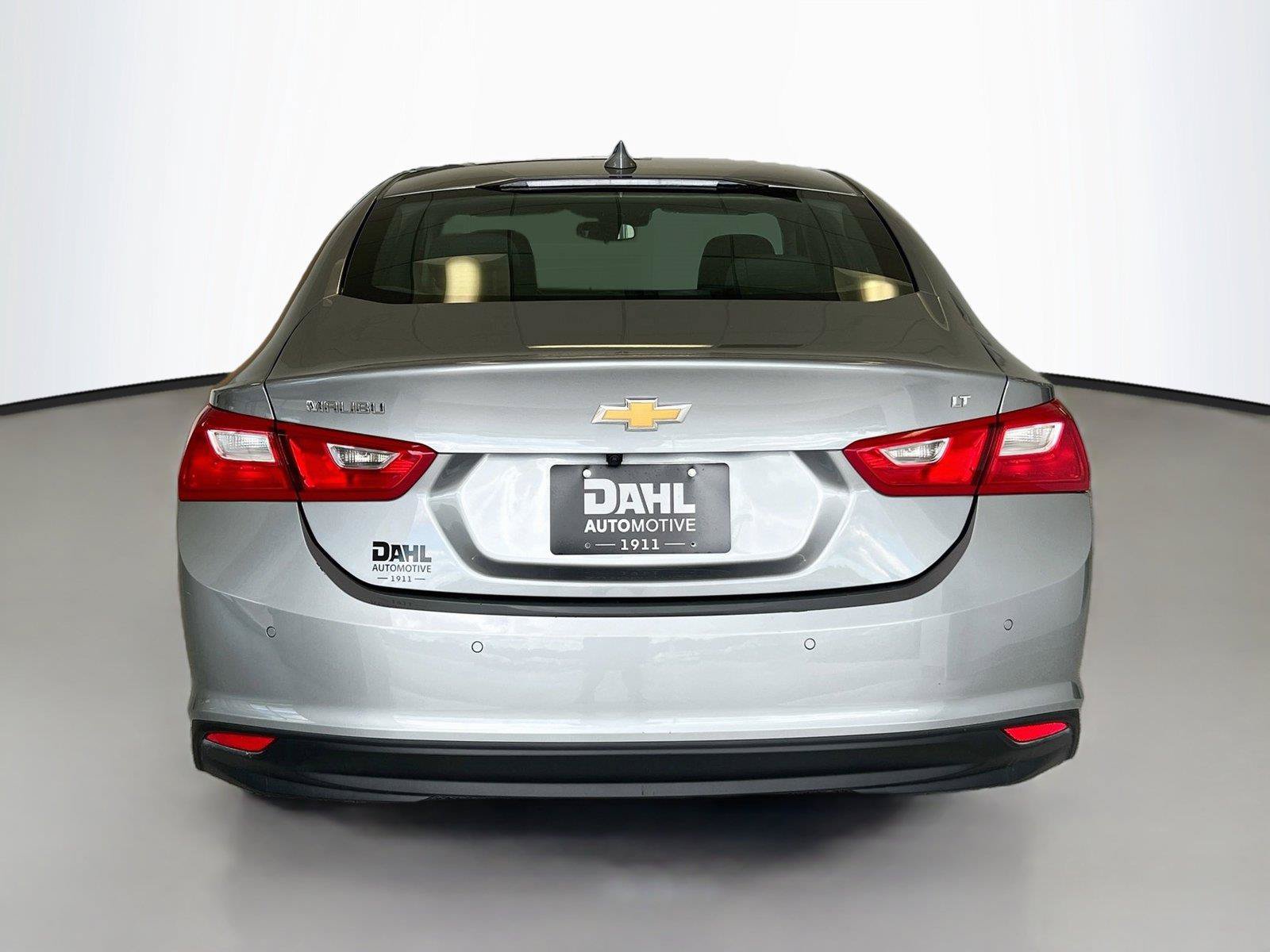 Used 2024 Chevrolet Malibu LT FWD image 12