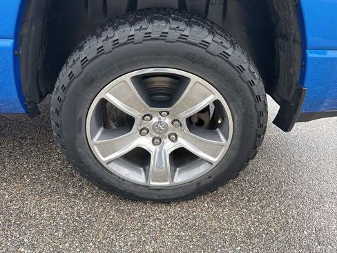 Used 2020 RAM 1500 Sport w/ Leather & Sound Group AWD/4WD image 9
