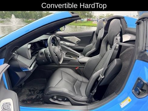 Used 2023 Chevrolet Corvette Stingray Preferred Conv w/ Battery Protection Package RWD image 9