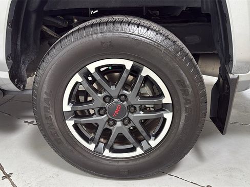 Used 2024 Toyota Tacoma TRD Sport image 23