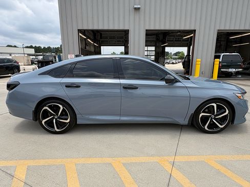 Used 2021 Honda Accord Sport Special Edition image 9