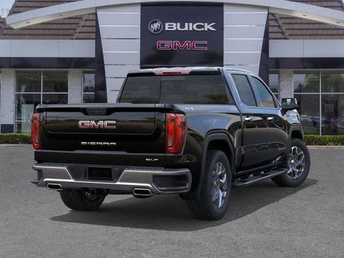 New 2026 GMC Sierra 1500 SLT image 4