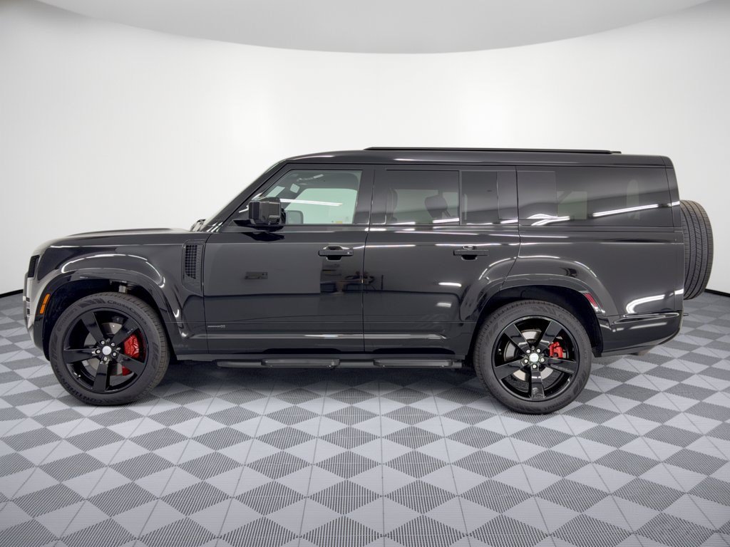 Used 2025 Land Rover Defender 130 X AWD/4WD image 2