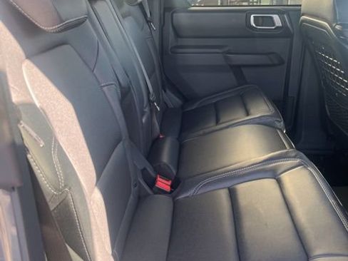 New 2025 Ford Bronco Badlands w/ Sasquatch Package image 29