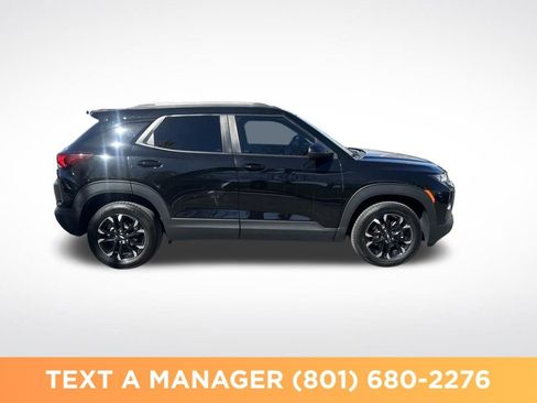 Used 2022 Chevrolet TrailBlazer LT w/ Convenience Package AWD/4WD image 6