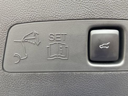 Certified 2024 Lincoln Corsair FWD w/ Equipment Group 101A image 28
