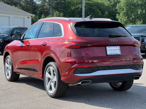 Used 2025 Audi Q5 Premium Plus w/ Premium Plus AWD/4WD image 44