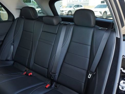 New 2026 Mercedes-Benz GLE 450 4MATIC image 24