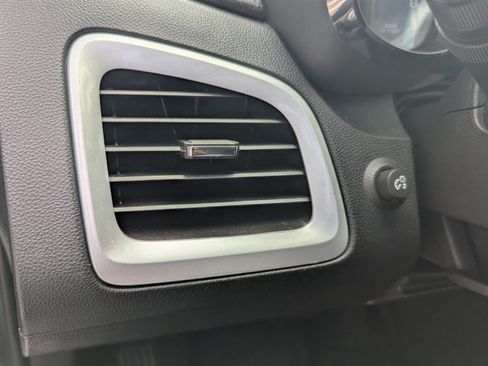 Used 2015 GMC Terrain SLT FWD image 12