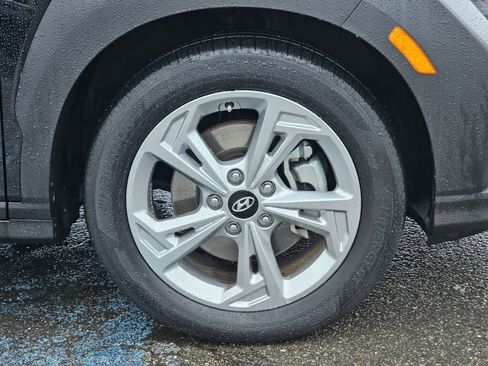 Used 2023 Hyundai Kona SEL w/ Convenience Package image 9