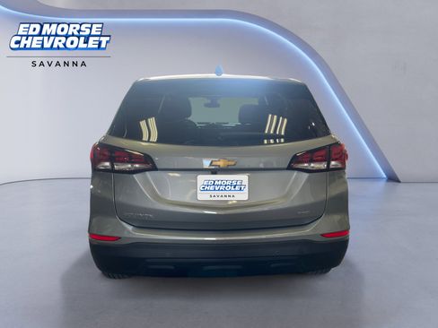 Used 2024 Chevrolet Equinox LS w/ LS Convenience Package AWD/4WD image 4