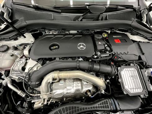 New 2026 Mercedes-Benz GLA 250 image 16