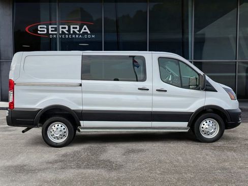 Used 2024 Ford Transit 250 Low Roof AWD w/ Exterior Upgrade Package image 6