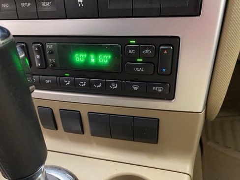 Used 2007 Mercury Mountaineer AWD image 32