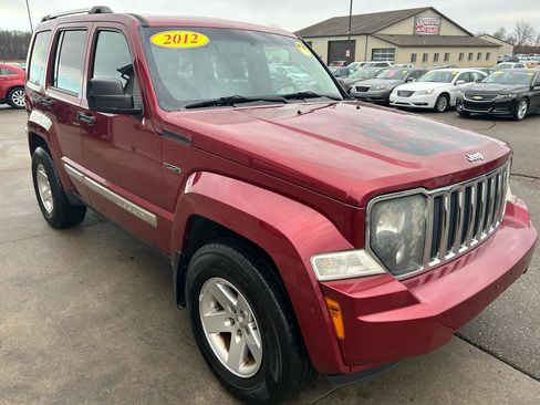 Used 2012 Jeep Liberty Limited Jet image 3