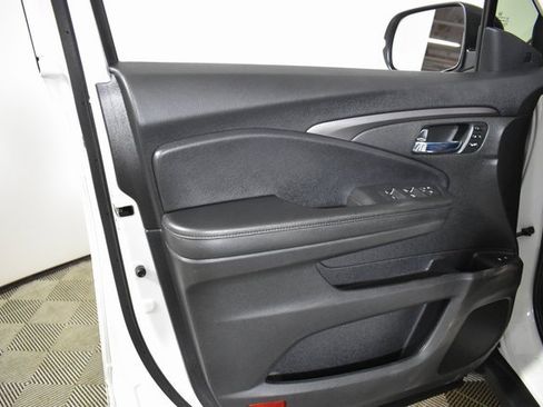 Used 2022 Honda Pilot Special Edition image 7