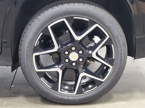 New 2025 Chevrolet Traverse High Country FWD image 10