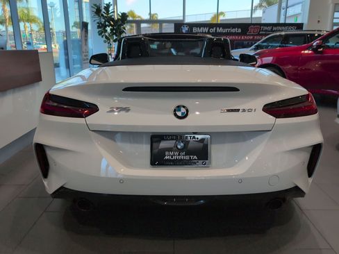 Used 2026 BMW Z4 sDrive30i w/ Premium Package RWD image 9