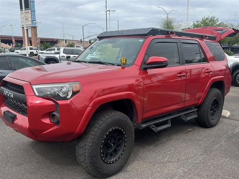 Used 2019 Toyota 4Runner SR5 image 1